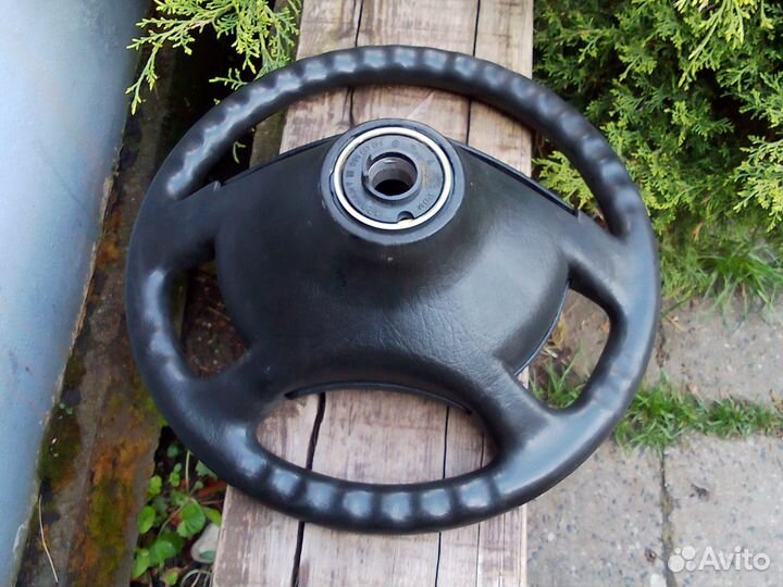 Руль гольф 3 отличный