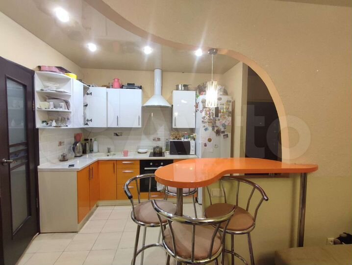 2-к. квартира, 52 м², 13/16 эт.