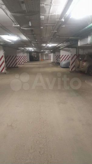 Машиноместо, 15 м²