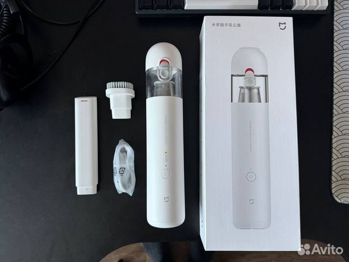 Ручной пылесос Xiaomi Mi Vacuum Cleaner