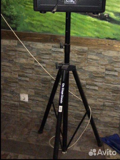 Стойки под акустику