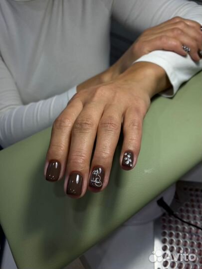 Услуги маникюра на дому