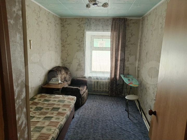 2-к. квартира, 43 м², 1/2 эт.