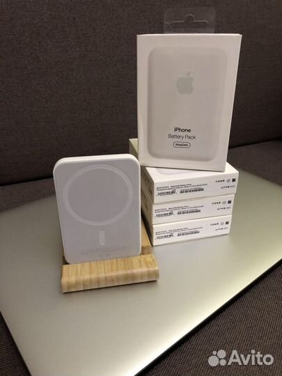 Apple MagSafe Battery Pack