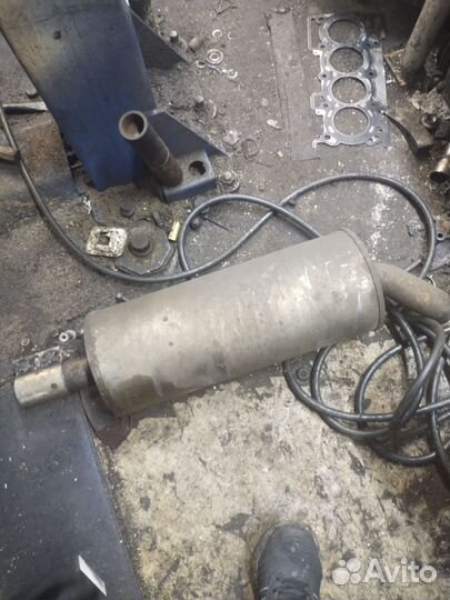 Глушитель Амарок