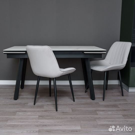 Стол из керамогранита раздвижной