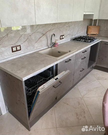 Кухонный гарнитур без ручек мок 086515
