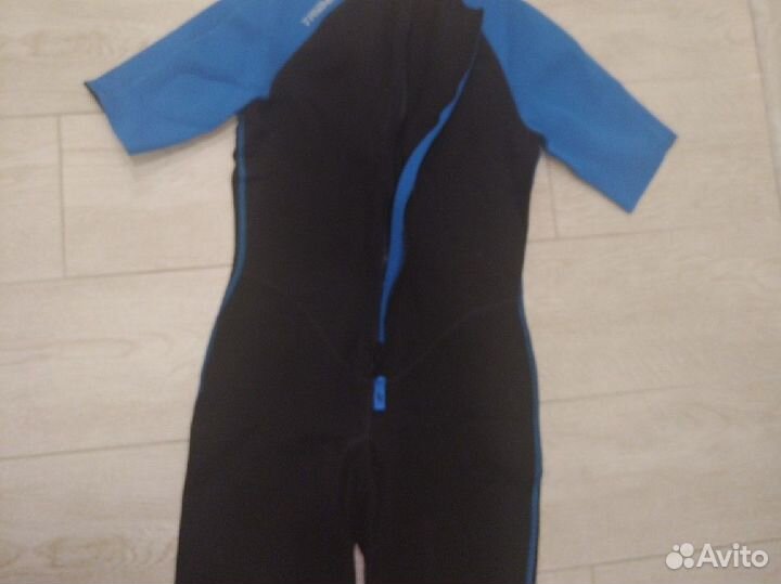 Гидрокостюм для дайвинга