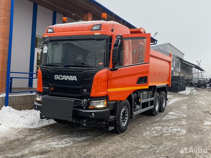 Водитель самосвала категории 