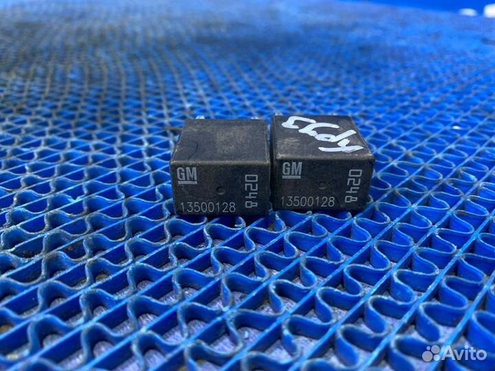 Реле Chevrolet Cruze седан F18D4 2010