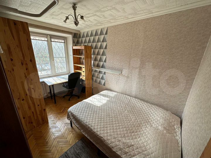 2-к. квартира, 44 м², 2/4 эт.