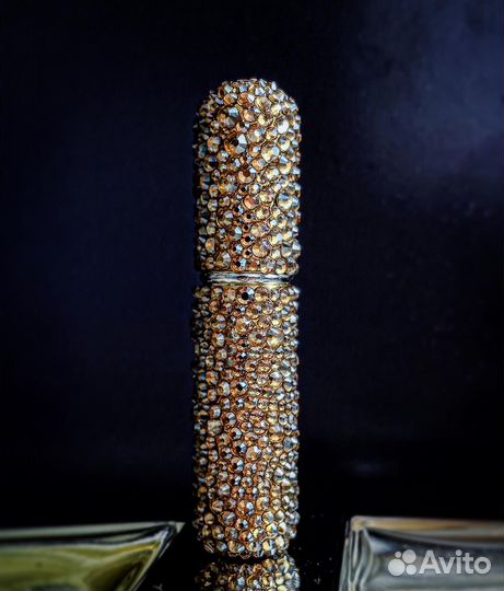 Атомайзер для духов со стразами