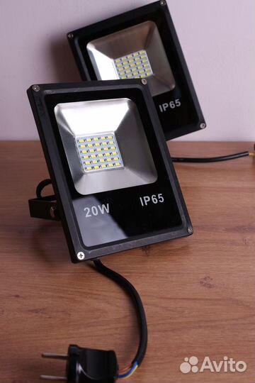 Деталь плафон импульсный свет, прожектор