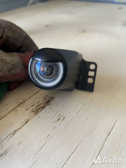 Камера передняя целая Toyota Land Cruiser 200