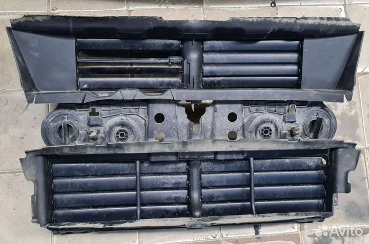 Диффузор радиатора Ford Kuga 2