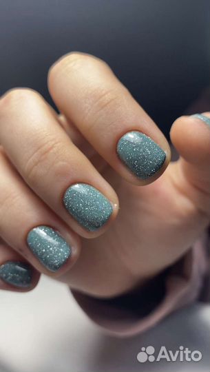 Маникюр с покрытием гель-лак