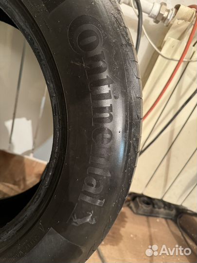 Continental PremiumContact 6 235/60 R17 102V