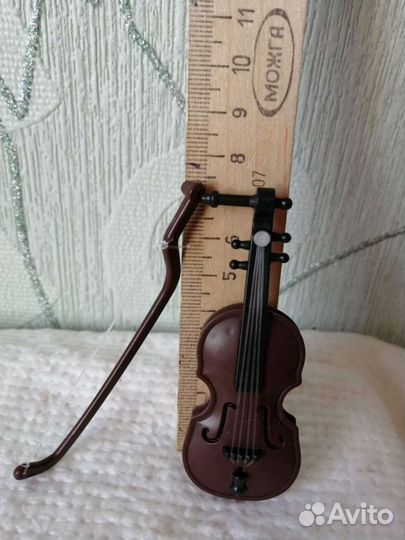 Мини Гитары.Музыкальные инструменты