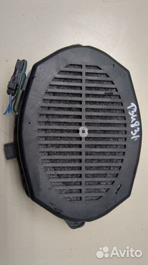 Сабвуфер BMW 3 E46, 2002