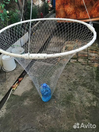 Круглый подсак для ловли с мостов и набережных