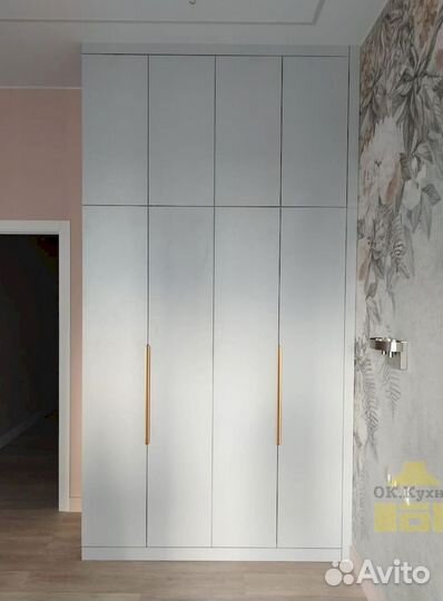 Встроенный шкаф