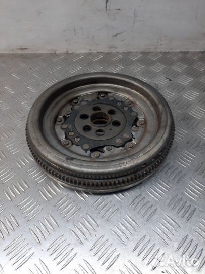 Маховик Volkswagen Golf хэтчбек 1.9 BKC 2005