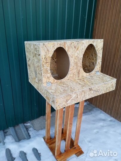 Куриное гнездо с яйцесборником