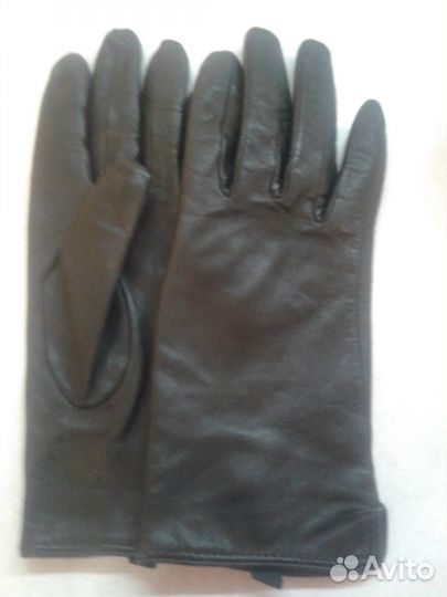 Перчатки женские кожаные новые