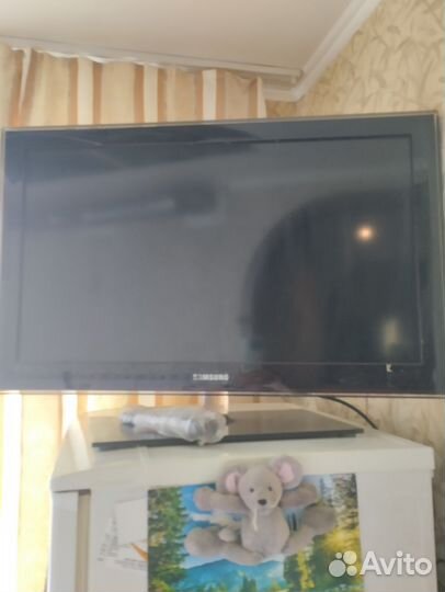 Телевизор samsung