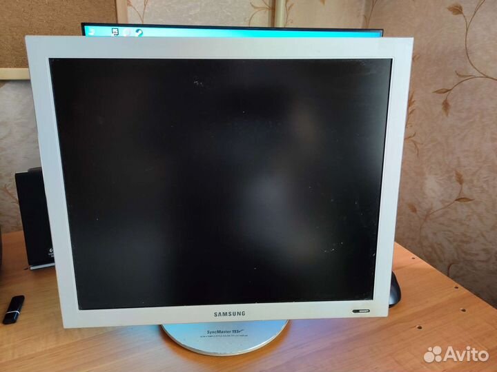 Монитор Samsung 19'' SyncMaster 193p