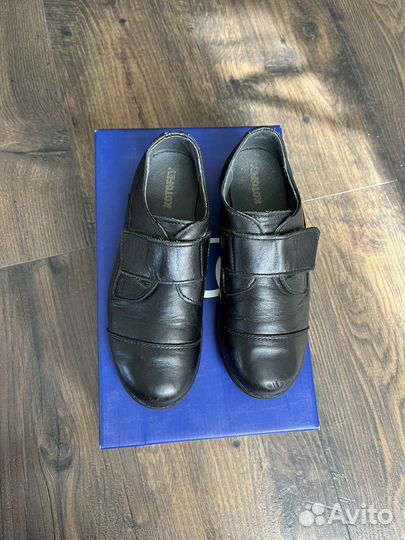 Туфли детские для мальчика