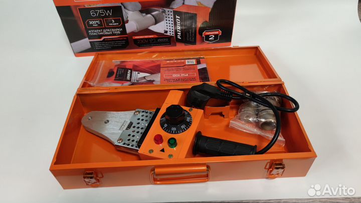 Паяльник для пластиковых труб в кейсе, новый