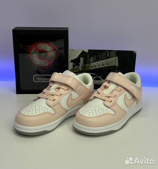 Кроссовки детские nike jordan pink