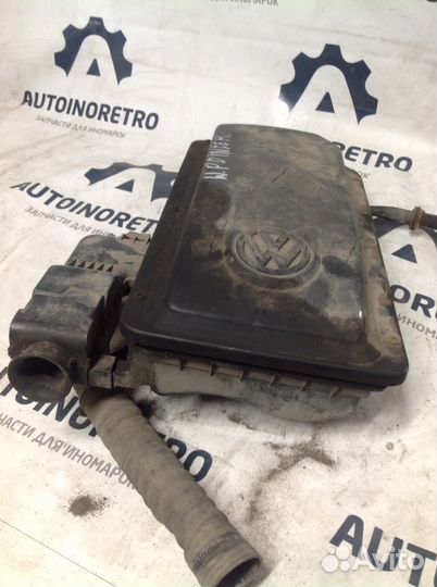 Корпус воздушного фильтра Фольксваген Поинтер 3