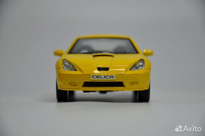 Модель автомобиля Toyota Celica металл