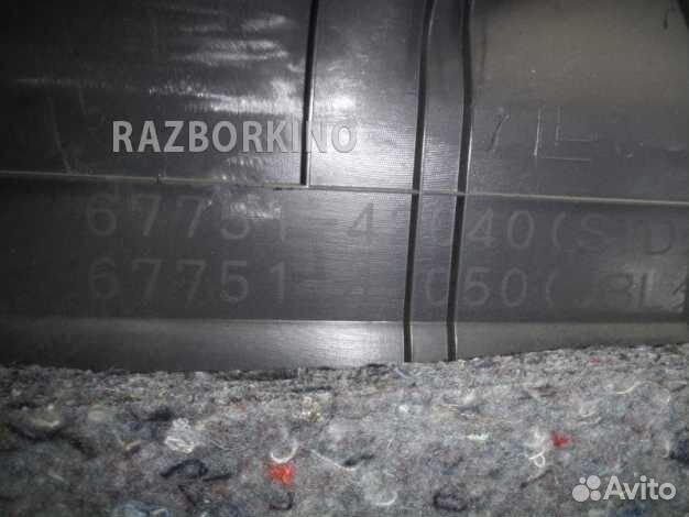 Обшивка (дверная карта) двери багажника