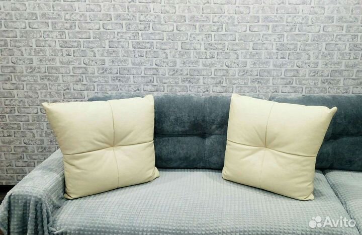 Декоративные подушки для дивана(2шт)