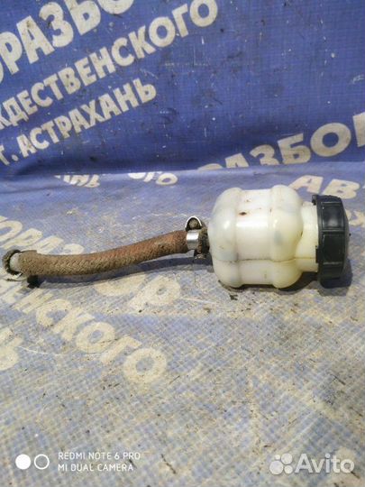 Бачок сцепления Ваз Лада 2104 универсал 2106 2010