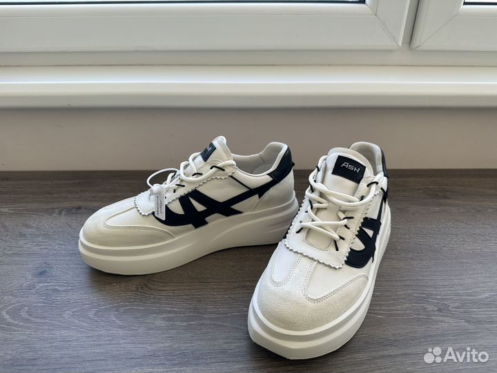 Кроссовки женские ASH 39