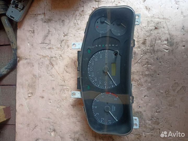 Щиток приборов mitsubishi lancer vll