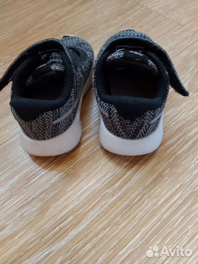 Кроссовки для девочки/мальчика