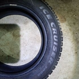 Bridgestone Ice Cruiser 7000 225/60 R17