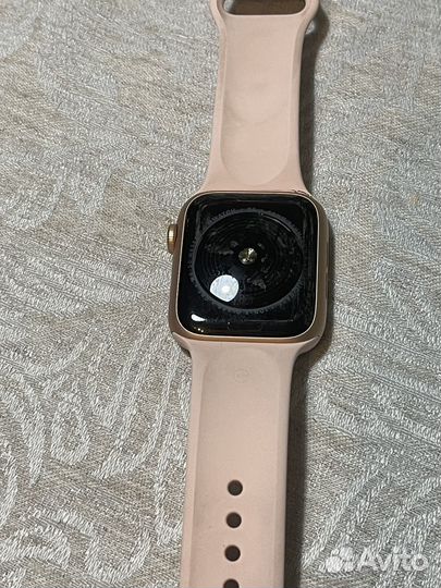 Apple Watch SE 2020 44 mm