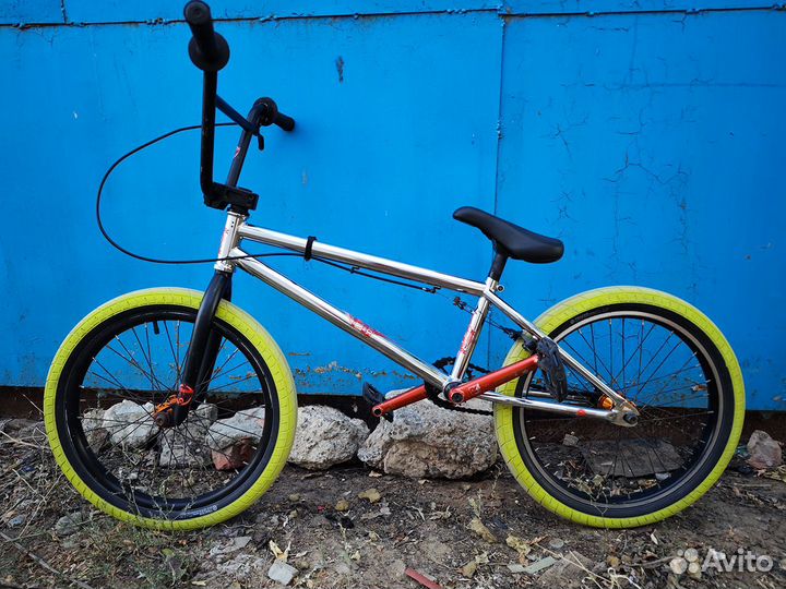 Bmx Radio Comrad