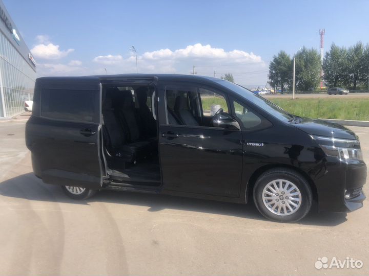 Аренда минивэна с водителем