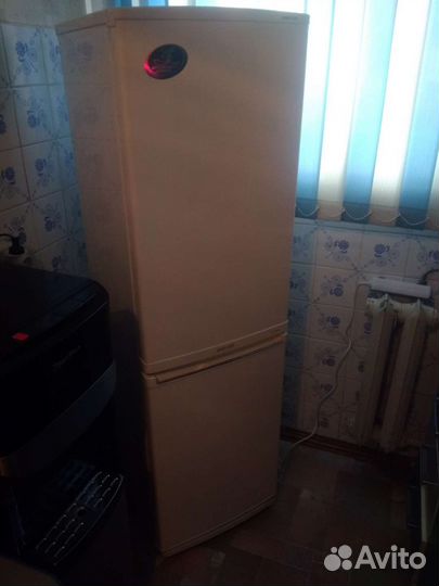 Холодильник бу samsung