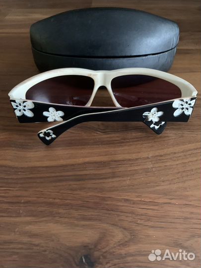 Солнцезащитные очки Salvatore Ferragamo