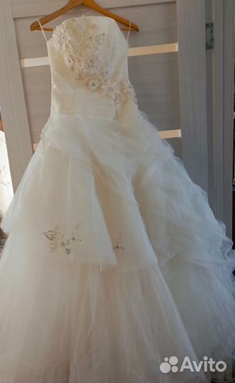 Свадебное платье 44 46 бу