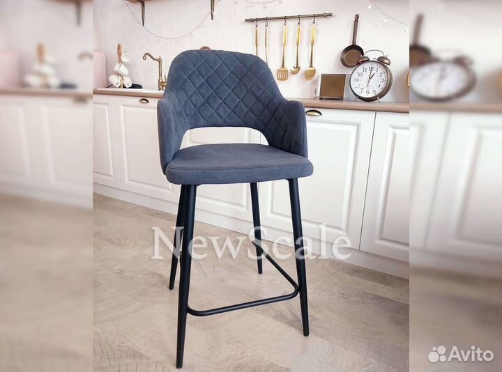 Барные новые стулья лофт с мягкой спинкой