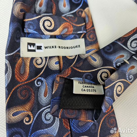 Шелковый галстук Канада темно-синий Вихрь 1990е